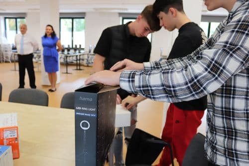 Új médiaeszközök átadása