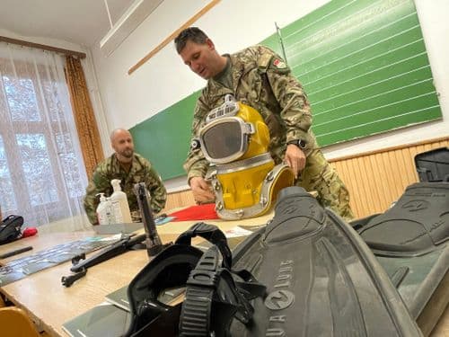 Mesterségek éjjele