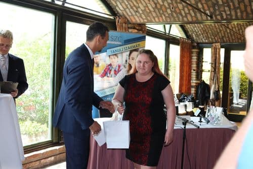 HSZC ajándékcsomagok átadása 4