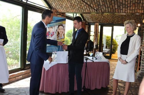 HSZC ajándékcsomagok átadása 12