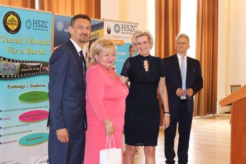 Átadták a HSZC Kiválósági Díját Szentesen