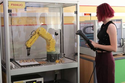 Robotika termet adtak át a Pollákban!