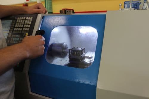 Robotika termet adtak át a Pollákban!