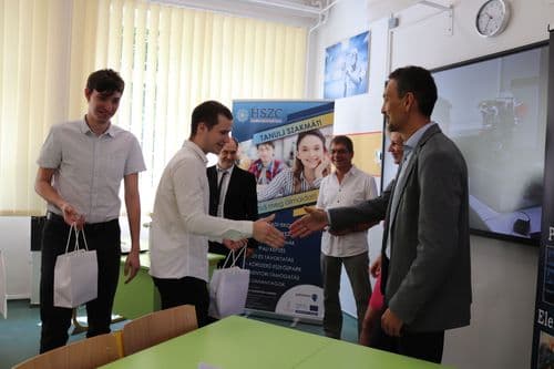 Robotika termet adtak át a Pollákban!