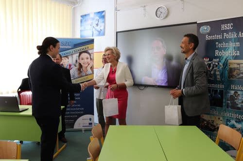 Robotika termet adtak át a Pollákban!