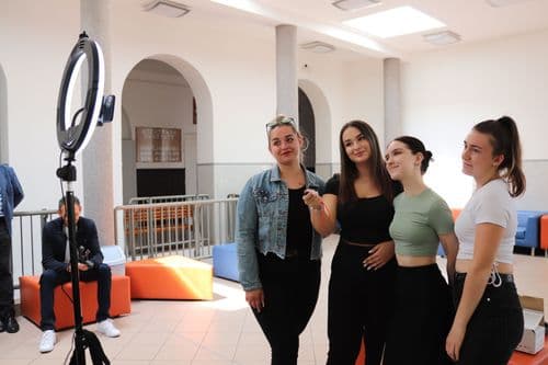 Új médiaeszközök átadása