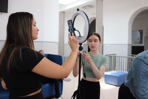 Új médiaeszközök átadása