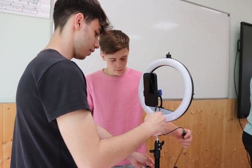 Új médiaeszközök átadása